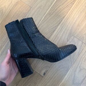 Snakeskin Made In Italy Black Boots